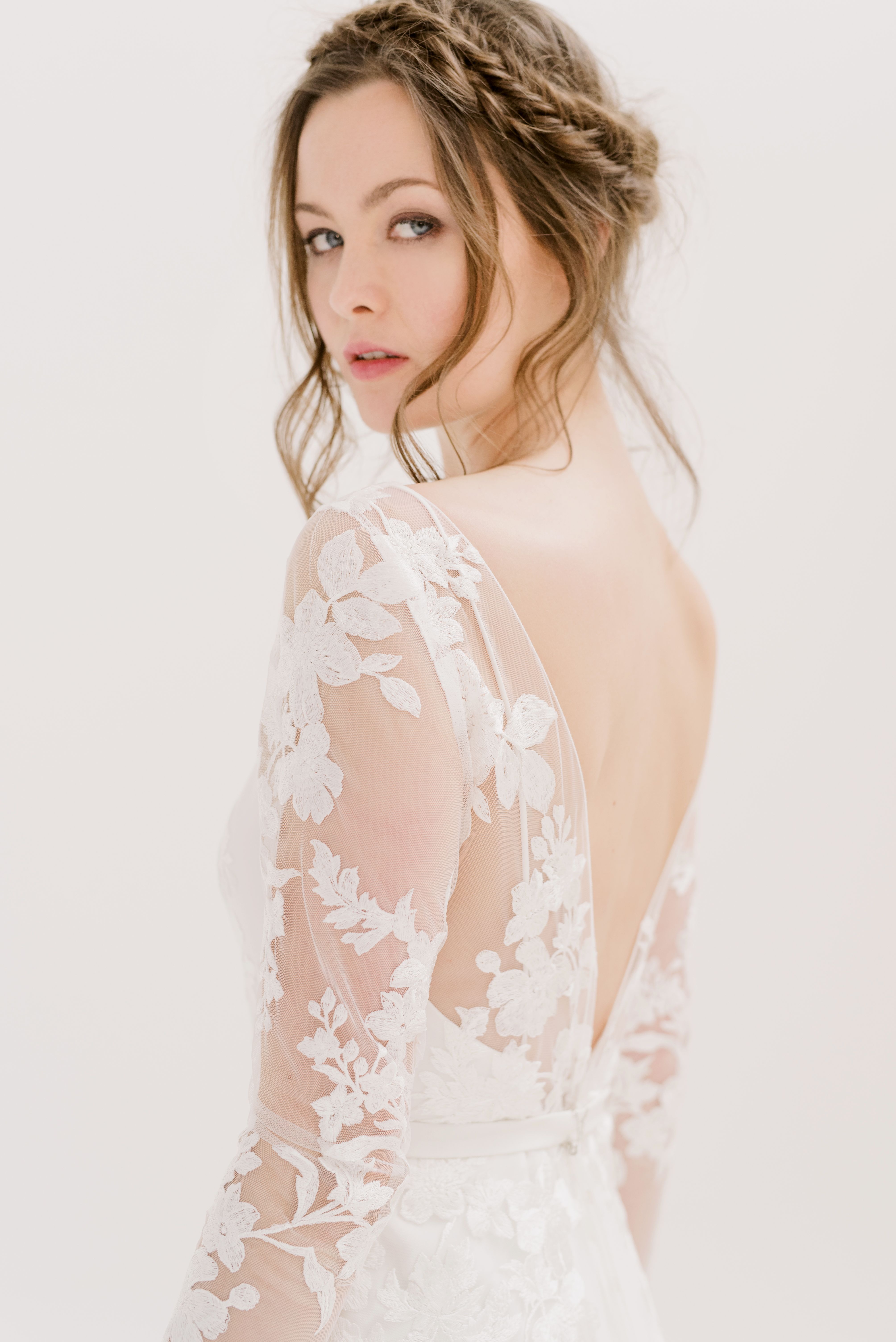Shine-Female-model-Charlotte-Bridal-model-London-01.jpg#asset:47868